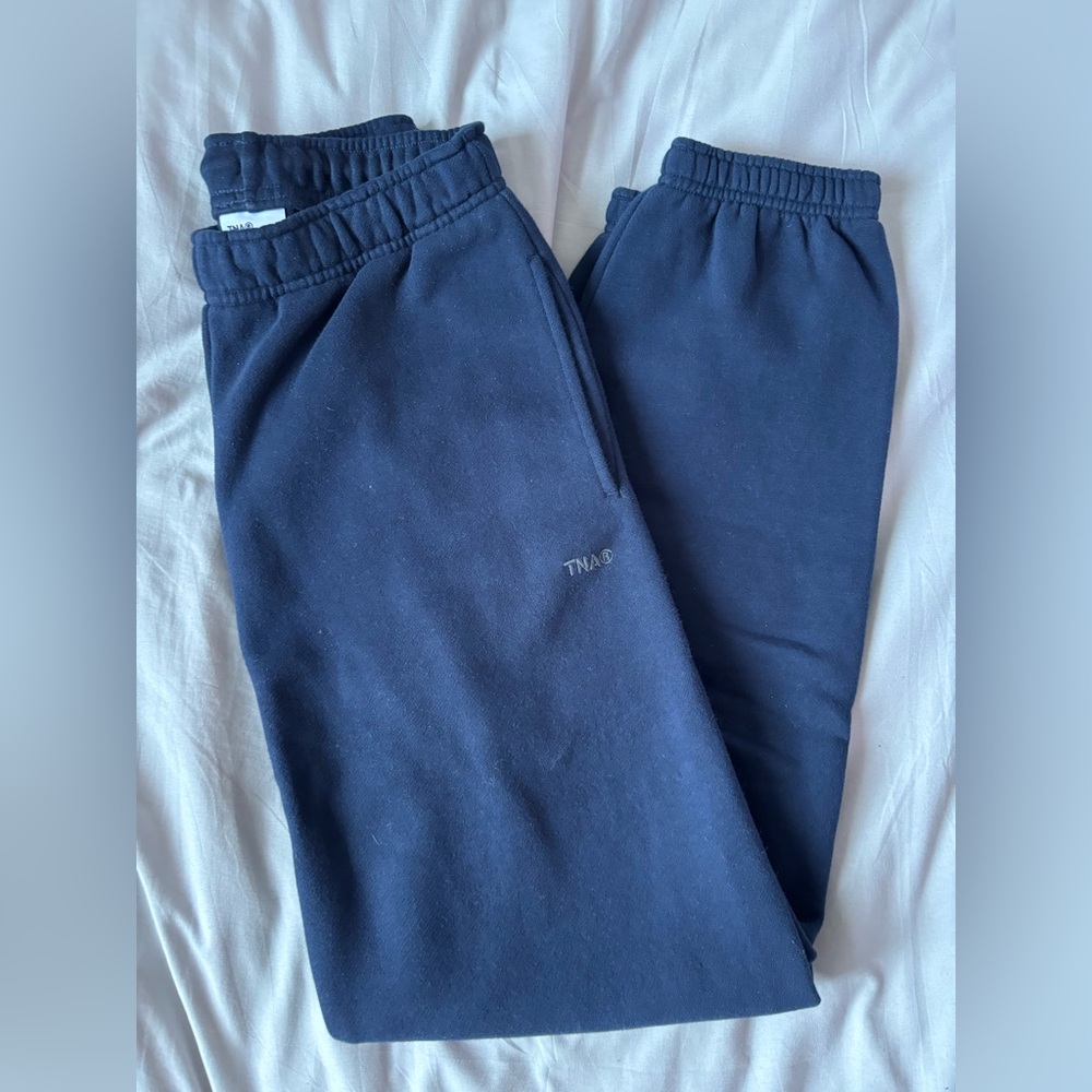 Aritzia mega sweatpants